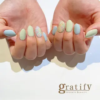 ネイル 安永 めぐみのネイルデザイン