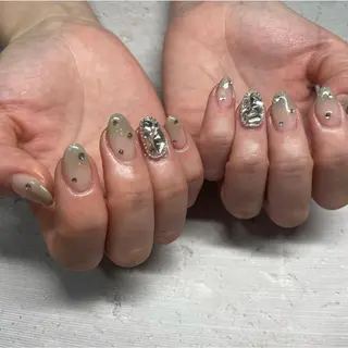 ネイル ラヴィエベル なつみのネイルデザイン