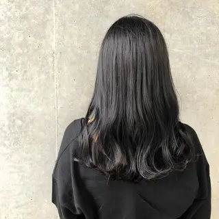 ロング カラー 暗髪とオリーブ🌿 渡辺拓人のヘアスタイル