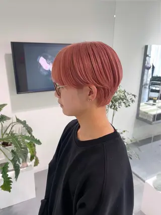 ショート 西山祐生/ハイトーン /ケアブリーチ/艶髪のヘアスタイル