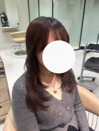 ロング 大月 夏歩のヘアスタイル
