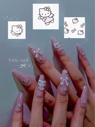 ネイル akane .hのネイルデザイン