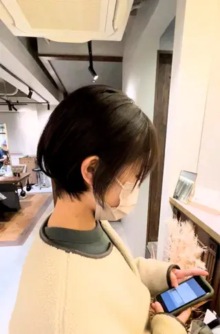 ショート 日比崚介🍀 おくれげ小顔カットのヘアスタイル