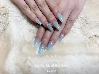 ショート カラー ネイル Le’a NailSalonのネイルデザイン