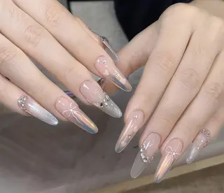 ネイル エリ🫧 nail池袋東口のネイルデザイン