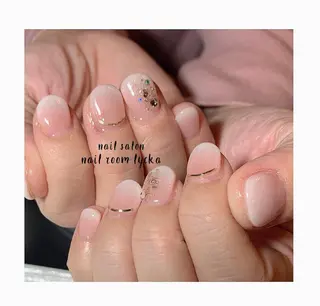 ネイル ﾈｲﾙﾙｰﾑﾘｯｶ 𝐦𝐚𝐲𝐮のネイルデザイン