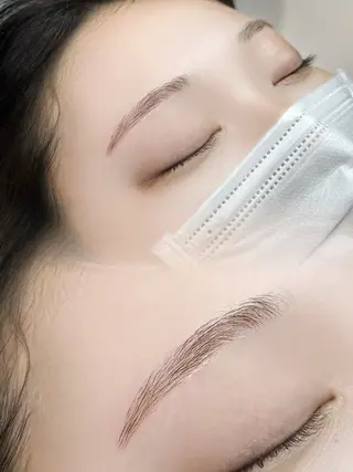 アイブロウ 大庭 心海の眉毛・アイブロウイメージ
