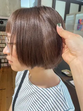 ショート カラー 🪿透明感/艶カラー ﾜﾀﾅﾍﾞｱｵｲのヘアスタイル