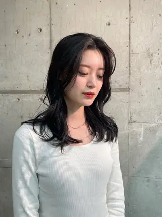 カラー 堀 愛希子のヘアスタイル
