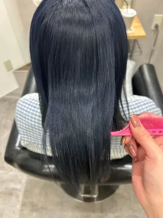 カラー jiire所属・Riri shuttaのヘアスタイル