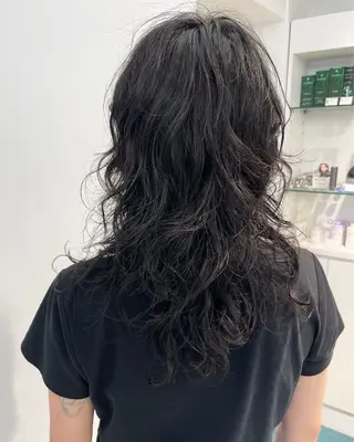 ロング パーマ 【レイヤーカット】 キサヌキミワのヘアスタイル