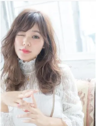 カラー 金曽 (天方) 美子のヘアスタイル