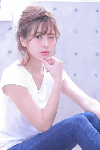 セミロング ヘアアレンジ 及川 光のヘアスタイル