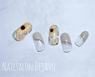 ネイル Nail salon Dejavu 🌿のネイルデザイン