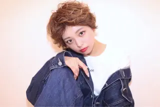 ショート カラー 服部 樹季のヘアスタイル