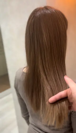 ロング カラー ハイライト 透明感カラー松本のヘアスタイル