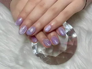 ネイル WHITE NAIL 宝塚所属・中田 未優のネイルデザイン