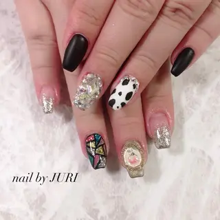 ネイル 𝐍𝐄𝐎 𝐉𝐔𝐑𝐈のネイルデザイン