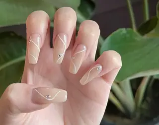 ネイル エリ🫧 nail池袋東口のネイルデザイン