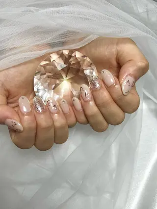 ネイル EmaNail 🧸Momokaのネイルデザイン