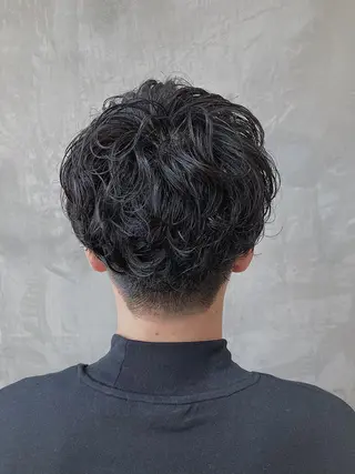 ショート パーマ メンズ fifth JINGUMAE所属・波巻きスパイラルパー マ/シャドウパーマ駿のヘアスタイル