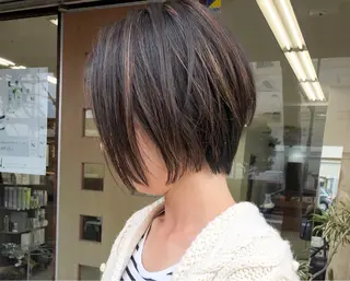 ショート タナカ タクヤのヘアスタイル