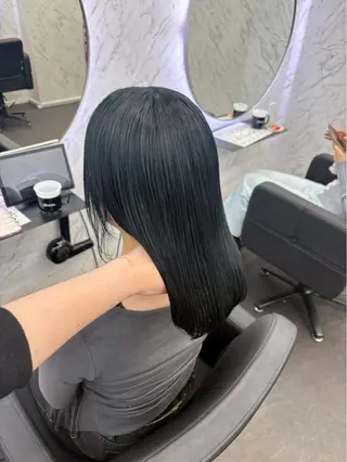 カラー ⋆✦ Leon カット¥1100のヘアスタイル