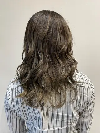 ロング カラー 鍵谷 公宏のヘアスタイル
