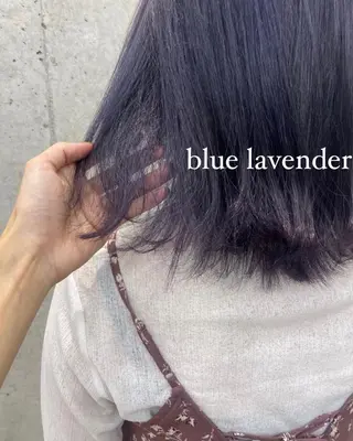 ミディアム カラー オリーブ/アッシュ やわらか透明感カラーのヘアスタイル