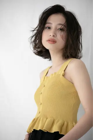 ミディアム Endearing 銀座/レイヤーカットのヘアスタイル