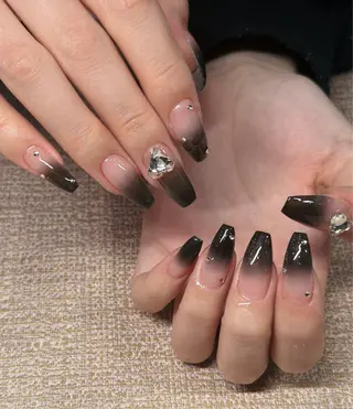 ネイル Betty nail サロンのネイルデザイン