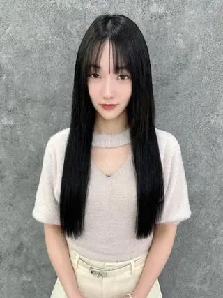 カラー ロング KAZU TACKYのヘアスタイル
