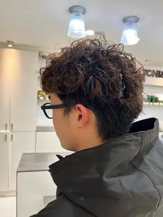 ショート パーマ メンズ 小野 達己のヘアスタイル