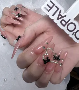 ネイル D‘OPALEサロン所属・長さ出し専門店 上野kkのネイルデザイン