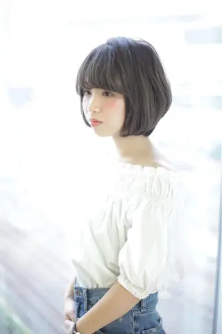 ショート ミディアム カラー TAI透明カラー 柔らかい縮毛矯正のヘアスタイル