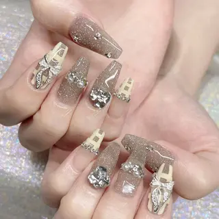 ネイル Queens ゲンのネイルデザイン