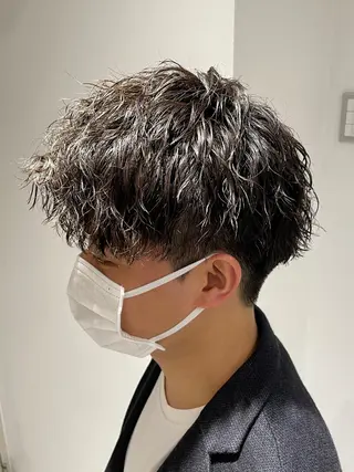 パーマ メンズ ショート/メンズ特化 オオクボユウタのヘアスタイル