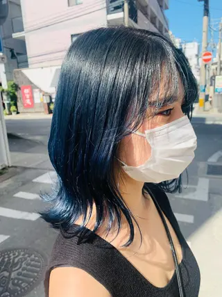 ミディアム SEAM アキホのヘアスタイル