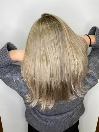 ミディアム カラー ヘアアレンジ 川上 麻梨阿のヘアスタイル
