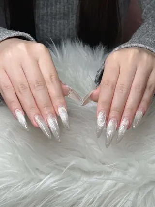 ネイル Lee Nailsのネイルデザイン