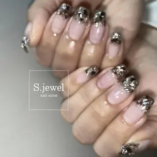 ネイル S. JEWELのネイルデザイン