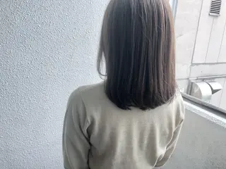 セミロング カラー 髪質改善/艶髪/ 木山ゆかりのヘアスタイル