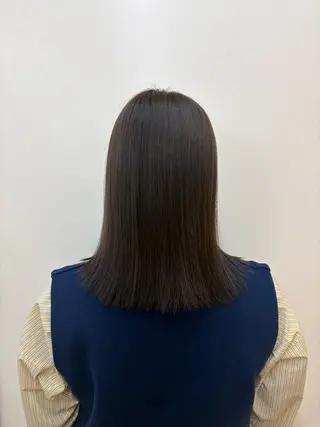 ミディアム カラー 🐝 chiba 🐻のヘアスタイル