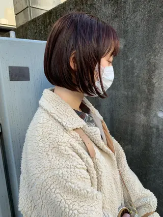 ミディアム カラー SAKINO． ベージュカラーのヘアスタイル