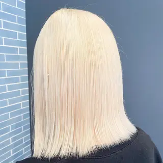 カラー 長尾菜々美🐰 ／ハイトーンカラーのヘアスタイル