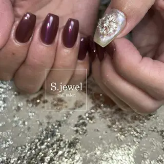 ネイル S. JEWELのネイルデザイン