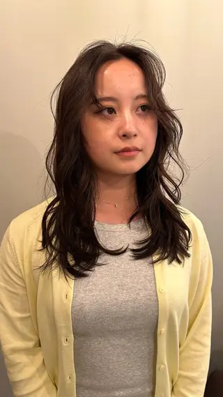 セミロング カラー ショートカットパー マ🫧kotoneのヘアスタイル