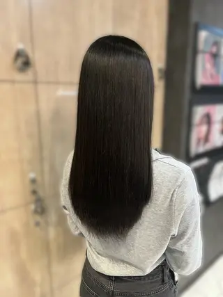 ロング FRAPPE Annaのヘアスタイル