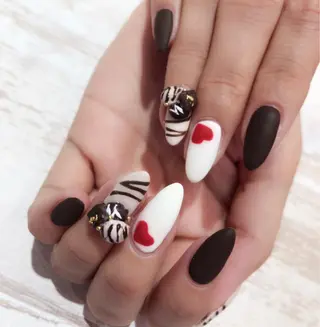 ネイル Lino+ ネイル&よもぎ蒸しのネイルデザイン