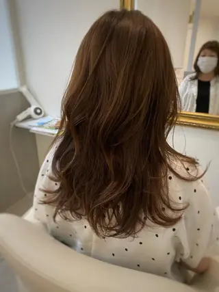 セミロング カラー 柴田 久美子のヘアスタイル